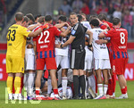 18.08.2026, Fussball Bundesliga 2026/2027, Testspiel, 1.FC Heidenheim - FC Bayern München, in der Voith-Arena Heidenheim, Jamal Musiala (Bayern München) am Boden