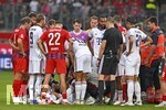 18.08.2026, Fussball Bundesliga 2026/2027, Testspiel, 1.FC Heidenheim - FC Bayern München, in der Voith-Arena Heidenheim, Jamal Musiala (Bayern München) am Boden