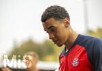 18.08.2026, Fussball Bundesliga 2026/2027, Testspiel, 1.FC Heidenheim - FC Bayern München, in der Voith-Arena Heidenheim,  Jamal Musiala (Bayern München) nachdenklich 