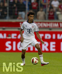 18.08.2026, Fussball Bundesliga 2026/2027, Testspiel, 1.FC Heidenheim - FC Bayern München, in der Voith-Arena Heidenheim, Nathaniel Brown (FC Bayern München) am Ball 