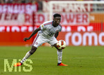 18.08.2026, Fussball Bundesliga 2026/2027, Testspiel, 1.FC Heidenheim - FC Bayern München, in der Voith-Arena Heidenheim, Bara Sapoko Ndiaye (Bayern München) am Ball 
