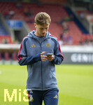 18.08.2026, Fussball Bundesliga 2026/2027, Testspiel, 1.FC Heidenheim - FC Bayern München, in der Voith-Arena Heidenheim, v.li: Tim Binder (Bayern München), 