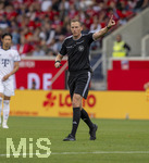 18.08.2026, Fussball Bundesliga 2026/2027, Testspiel, 1.FC Heidenheim - FC Bayern München, in der Voith-Arena Heidenheim, Schiedsrichter Martin Petersen