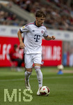18.08.2026, Fussball Bundesliga 2026/2027, Testspiel, 1.FC Heidenheim - FC Bayern München, in der Voith-Arena Heidenheim, Tim Binder (Bayern München) am Ball 
