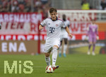18.08.2026, Fussball Bundesliga 2026/2027, Testspiel, 1.FC Heidenheim - FC Bayern München, in der Voith-Arena Heidenheim, Tim Binder (Bayern München) am Ball 