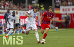 18.08.2026, Fussball Bundesliga 2026/2027, Testspiel, 1.FC Heidenheim - FC Bayern München, in der Voith-Arena Heidenheim, Tim Binder (Bayern München) am Ball 