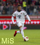 18.08.2026, Fussball Bundesliga 2026/2027, Testspiel, 1.FC Heidenheim - FC Bayern München, in der Voith-Arena Heidenheim, Michael Olise (FC Bayern München) am Ball 