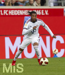 18.08.2026, Fussball Bundesliga 2026/2027, Testspiel, 1.FC Heidenheim - FC Bayern München, in der Voith-Arena Heidenheim, Michael Olise (FC Bayern München) am Ball 