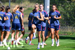 19.08.2026, München, Deutschland. Google Pixel Frauen-Bundesliga: Die FC Bayern Frauen absolvieren auf dem FC Bayern Campus eine Trainingseinheit vor dem Bundesliga-Saisonauftakt gegen den 1. FC Union Berlin. Giulia Gwinn (FC Bayern Frauen)