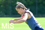 19.08.2026, München, Deutschland. Google Pixel Frauen-Bundesliga: Die FC Bayern Frauen absolvieren auf dem FC Bayern Campus eine Trainingseinheit vor dem Bundesliga-Saisonauftakt gegen den 1. FC Union Berlin. Giulia Gwinn (FC Bayern Frauen)
