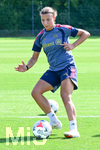 19.08.2026, München, Deutschland. Google Pixel Frauen-Bundesliga: Die FC Bayern Frauen absolvieren auf dem FC Bayern Campus eine Trainingseinheit vor dem Bundesliga-Saisonauftakt gegen den 1. FC Union Berlin. Arianna Caruso (FC Bayern Frauen)