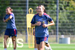 19.08.2026, München, Deutschland. Google Pixel Frauen-Bundesliga: Die FC Bayern Frauen absolvieren auf dem FC Bayern Campus eine Trainingseinheit vor dem Bundesliga-Saisonauftakt gegen den 1. FC Union Berlin. Barbara Dunst (FC Bayern Frauen)