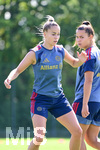 19.08.2026, München, Deutschland. Google Pixel Frauen-Bundesliga: Die FC Bayern Frauen absolvieren auf dem FC Bayern Campus eine Trainingseinheit vor dem Bundesliga-Saisonauftakt gegen den 1. FC Union Berlin. Giulia Gwinn (FC Bayern Frauen)