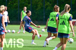 19.08.2026, München, Deutschland. Google Pixel Frauen-Bundesliga: Die FC Bayern Frauen absolvieren auf dem FC Bayern Campus eine Trainingseinheit vor dem Bundesliga-Saisonauftakt gegen den 1. FC Union Berlin. Arianna Caruso (FC Bayern Frauen)