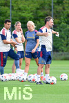 19.08.2026, München, Deutschland. Google Pixel Frauen-Bundesliga: Die FC Bayern Frauen absolvieren auf dem FC Bayern Campus eine Trainingseinheit vor dem Bundesliga-Saisonauftakt gegen den 1. FC Union Berlin. Jose Barcala (Cheftrainer, FC Bayern Frauen)