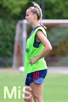 19.08.2026, München, Deutschland. Google Pixel Frauen-Bundesliga: Die FC Bayern Frauen absolvieren auf dem FC Bayern Campus eine Trainingseinheit vor dem Bundesliga-Saisonauftakt gegen den 1. FC Union Berlin. Giulia Gwinn (FC Bayern Frauen)