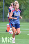 19.08.2026, München, Deutschland. Google Pixel Frauen-Bundesliga: Die FC Bayern Frauen absolvieren auf dem FC Bayern Campus eine Trainingseinheit vor dem Bundesliga-Saisonauftakt gegen den 1. FC Union Berlin. Linda Dallmann (FC Bayern Frauen)