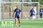 19.08.2026, München, Deutschland. Google Pixel Frauen-Bundesliga: Die FC Bayern Frauen absolvieren auf dem FC Bayern Campus eine Trainingseinheit vor dem Bundesliga-Saisonauftakt gegen den 1. FC Union Berlin. Klara Bühl (FC Bayern Frauen)