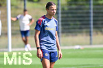 19.08.2026, München, Deutschland. Google Pixel Frauen-Bundesliga: Die FC Bayern Frauen absolvieren auf dem FC Bayern Campus eine Trainingseinheit vor dem Bundesliga-Saisonauftakt gegen den 1. FC Union Berlin. Arianna Caruso (FC Bayern Frauen)