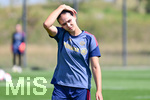 19.08.2026, München, Deutschland. Google Pixel Frauen-Bundesliga: Die FC Bayern Frauen absolvieren auf dem FC Bayern Campus eine Trainingseinheit vor dem Bundesliga-Saisonauftakt gegen den 1. FC Union Berlin. Kassandra Potsi (FC Bayern Frauen)