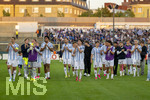 22.08.2026, Fussball DFB-Pokal 2026/27, 1.Runde, TSV 1860 München - Holstein Kiel, im Stadion an der Grünwalderstrasse in München, Die Mannschaft des TSV 1860 nach dem Spiel bei der Ehrenrunde