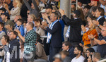 22.08.2026, Fussball DFB-Pokal 2026/27, 1.Runde, TSV 1860 München - Holstein Kiel, im Stadion an der Grünwalderstrasse in München, mitte: Präsident Gernot Mang (TSV 1860 München) jubelt auf der Tribüne. 