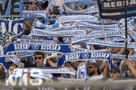 22.08.2026, Fussball DFB-Pokal 2026/27, 1.Runde, TSV 1860 München - Holstein Kiel, im Stadion an der Grünwalderstrasse in München, Löwenfans schwenken ihre Schals
