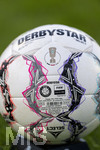 22.08.2026, Fussball DFB-Pokal 2026/27, 1.Runde, TSV 1860 München - Holstein Kiel, im Stadion an der Grünwalderstrasse in München, Der Spielball von Derbystar für die DFB-Pokalrunde der Männer. 