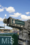 22.08.2026, Fussball DFB-Pokal 2026/27, 1.Runde, TSV 1860 München - Holstein Kiel, im Stadion an der Grünwalderstrasse in München, TV-Kamera am Spielfeldrand.
