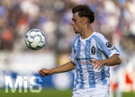 22.08.2026, Fussball DFB-Pokal 2026/27, 1.Runde, TSV 1860 München - Holstein Kiel, im Stadion an der Grünwalderstrasse in München, Benedikt Hoppe (1860 München) am Ball 