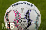 22.08.2026, Fussball DFB-Pokal 2026/27, 1.Runde, TSV 1860 München - Holstein Kiel, im Stadion an der Grünwalderstrasse in München, Der Spielball von Derbystar für die DFB-Pokalrunde der Männer. 