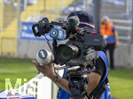 22.08.2026, Fussball DFB-Pokal 2026/27, 1.Runde, TSV 1860 München - Holstein Kiel, im Stadion an der Grünwalderstrasse in München, TV-Kamera vom Bayerischen Rundfunk am Spielfeldrand von SONY
