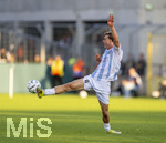 22.08.2026, Fussball DFB-Pokal 2026/27, 1.Runde, TSV 1860 München - Holstein Kiel, im Stadion an der Grünwalderstrasse in München,  Julian Bell (TSV 1860 München) am Ball 
