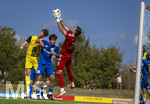23.08.2026, Fussball Bezirksliga Schwaben Süd 2026/27, 6.Spieltag, FC Bad Wörishofen - FC Thalhofen, im Stadion Bad Wörishofen. rechts: Torwart Sebastian Hollenzer (Bad Wörishofen),  Zweikampf, Duell, Aktion, Action, , 