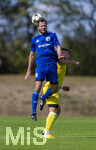 23.08.2026, Fussball Bezirksliga Schwaben Süd 2026/27, 6.Spieltag, FC Bad Wörishofen - FC Thalhofen, im Stadion Bad Wörishofen. Christoph Lange (Bad Wörishofen) gegen Niklas Zeiler (Thalhofen)