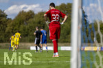 23.08.2026, Fussball Bezirksliga Schwaben Süd 2026/27, 6.Spieltag, FC Bad Wörishofen - FC Thalhofen, im Stadion Bad Wörishofen. Torwart Sebastian Hollenzer (Bad Wörishofen) steht einsam vor seinem Tor. 