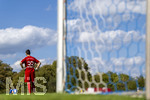 23.08.2026, Fussball Bezirksliga Schwaben Süd 2026/27, 6.Spieltag, FC Bad Wörishofen - FC Thalhofen, im Stadion Bad Wörishofen. Torwart Sebastian Hollenzer (Bad Wörishofen) steht einsam vor seinem Tor.
