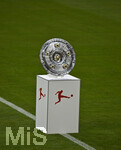 28.08.2026, Fussball Bundesliga 2026/2027, 1.Spieltag, FC Bayern München - VfB Stuttgart, in der Allianz-Arena München,   
Die Meisterschale auf dem Podest mit dem DFL Logo drauf

