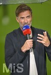 28.08.2026, Fussball Bundesliga 2026/2027, 1.Spieltag, FC Bayern München - VfB Stuttgart, in der Allianz-Arena München,   Trainer Jürgen Klopp (Deutschland) gestikuliert,


