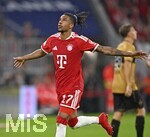 28.08.2026, Fussball Bundesliga 2026/2027, 1.Spieltag, FC Bayern München - VfB Stuttgart, in der Allianz-Arena München,   Michael Olise (FC Bayern München) jubelt.,



