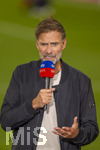 28.08.2026, Fussball Bundesliga 2026/2027, 1.Spieltag, FC Bayern München - VfB Stuttgart, in der Allianz-Arena München, Bundestrainer Jürgen Klopp (Deutschland) am SKY-Sport Mikrofon vor dem Spiel.