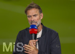28.08.2026, Fussball Bundesliga 2026/2027, 1.Spieltag, FC Bayern München - VfB Stuttgart, in der Allianz-Arena München, Bundestrainer Jürgen Klopp (Deutschland) am SKY-Sport Mikrofon vor dem Spiel.