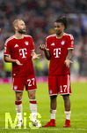 28.08.2026, Fussball Bundesliga 2026/2027, 1.Spieltag, FC Bayern München - VfB Stuttgart, in der Allianz-Arena München, v.li: Konrad Laimer (FC Bayern München), Michael Olise (FC Bayern München) gut gelaunt 