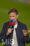 28.08.2026, Fussball Bundesliga 2026/2027, 1.Spieltag, FC Bayern München - VfB Stuttgart, in der Allianz-Arena München, Bundestrainer Jürgen Klopp (Deutschland) am SKY-Sport Mikrofon vor dem Spiel.