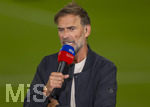 28.08.2026, Fussball Bundesliga 2026/2027, 1.Spieltag, FC Bayern München - VfB Stuttgart, in der Allianz-Arena München, Bundestrainer Jürgen Klopp (Deutschland) am SKY-Sport Mikrofon vor dem Spiel.