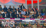 28.08.2026, Fussball Bundesliga 2026/2027, 1.Spieltag, FC Bayern München - VfB Stuttgart, in der Allianz-Arena München, Ehrentribüne, mit Ehren-Präsident Uli Hoeneß (FC Bayern München, Hoeness), Sportvorstand Max Eberl (Bayern München), Vorstandsvorsitzender Jan-Christian Dreesen (FC Bayern München), Präsident Herbert Hainer (FC Bayern), BJÖRN GULDEN (VORSTANDSVORSITZENDER ADIDAS)