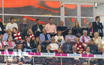 28.08.2026, Fussball Bundesliga 2026/2027, 1.Spieltag, FC Bayern München - VfB Stuttgart, in der Allianz-Arena München, Ehrentribüne, mit Heidi Beckenbauer, Franz Bulle Roth,  Dietmar Allgaier (Stuttgart), Alexander Wehrle (Stuttgart), DFB Präsident Bernd Neuendorf (Deutschland), Bundestrainer Jürgen Klopp (Deutschland), Co-Trainer Peter Krawietz (Nationalmannschaft Deutschland), DFB-Berater Marc Kosicke (Deutschland, Nationalmannschaft)