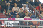 28.08.2026, Fussball Bundesliga 2026/2027, 1.Spieltag, FC Bayern München - VfB Stuttgart, in der Allianz-Arena München, Ehrentribüne, mit Hermann Gerland 