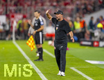 28.08.2026, Fussball Bundesliga 2026/2027, 1.Spieltag, FC Bayern München - VfB Stuttgart, in der Allianz-Arena München, Trainer Sebastian Hoeneß (Stuttgart) in Rage 