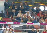 28.08.2026, Fussball Bundesliga 2026/2027, 1.Spieltag, FC Bayern München - VfB Stuttgart, in der Allianz-Arena München, Ehrentribüne, mit Hermann Gerland 
